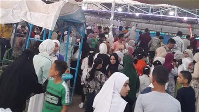  أهالي الشرقية يواصلون احتفالاتهم في الحدائق والمنتزهات العامة 