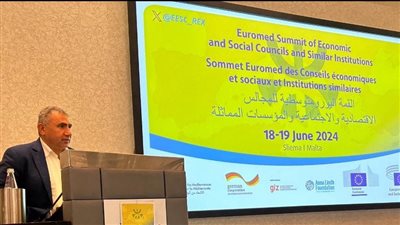 عيسى إسكندر فى القمة الأورومتوسطية:  مصر تستضيف 9 ملايين مهاجر