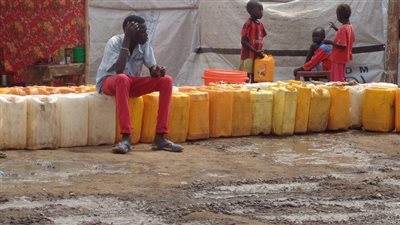 سكان أم درمان يطالبون بالإغاثة بسبب انقطاع المياه والكهرباء