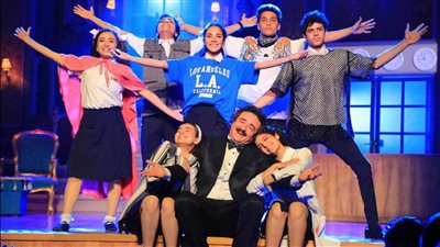 العيال فهمت يستكمل عروضه علي مسرح ميامي بوسط البلد