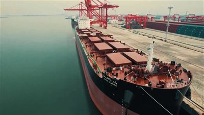  القابضة للنقل البحرى نموذج رائد في الخدمات اللوجستية بحلول متكاملة ومبتكرة