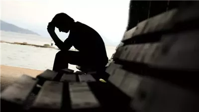 استشاري نفسي يقدم روشتة للتخلص من اكتئاب الإجازة (شاهد)