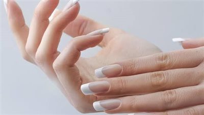 نصائح فعّالة لتقوية وتطويل الأظافر بطرق طبيعية وسهلة