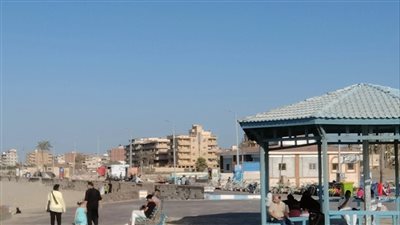 إقبال متزايد من المصطافين على مصيف جمصة هروبًا من درجات الحرارة 