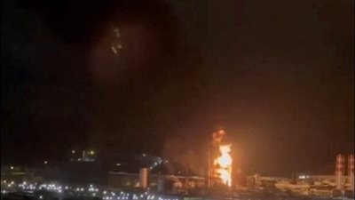 أوكرانيا تتبنى سلسلة هجمات بالمسيرات على مصاف للنفط بروسيا .. التفاصيل كاملة