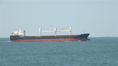 تداول 24 ألف طن فوسفات و2000 طن بروبلين عبر موانئ البحر الأحمر 