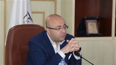 محافظ بني سويف يتابع سير امتحانات الثانوية العامة