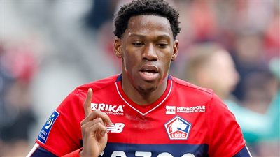 تشيلسي يستهدف ضم مهاجم ليل الفرنسي