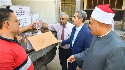 توزيع  2 طن من لحوم صكوك الأضاحي على الأسر الأولى بالرعاية في الغربية