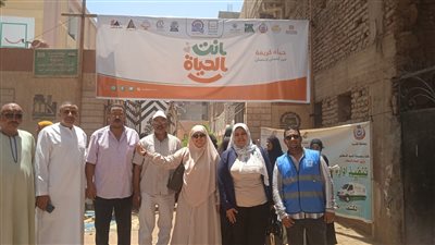 تعليمية قوص تنظم قافلة انت الحياة الخدمية المجانية