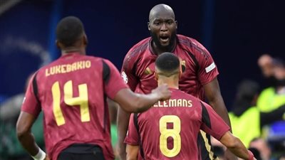 لوكاكو يقود تشكيل بلجيكا أمام فرنسا باليورو
