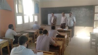 أزهر سوهاج يتفقد إختبارات نهاية المستوى برواق العلوم الشرعية والعربية