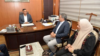 الدقهلية تناقش الإرتقاء بمستوي الخدمات الطبية المقدمة للمواطنين