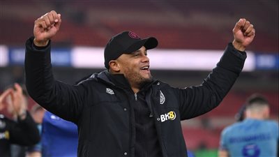 جيوفاني ألبر يوجه نصيحة لبايرن ميونيخ وجماهيره بعد التعاقد مع كومباني