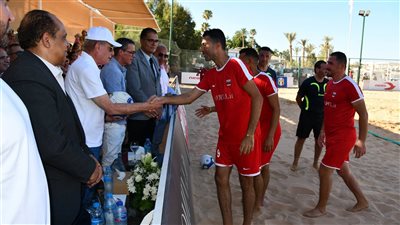 محافظ جنوب سيناء يشهد إنطلاق البطولة الدولية لكرة القدم الشاطئية بشرم الشيخ