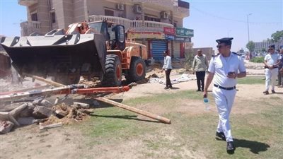  إيقاف وإزالة عدة مخالفات بناء وإشغالات في 6 مدن