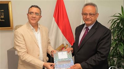 مكتبة الإسكندرية تحتفل باليوم العالمي لليوجا