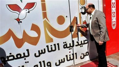 محافظ أسوان يقدم الشكر للمساهمين والمتبرعين لمبادرة 