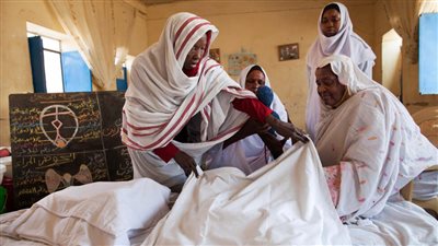 نائبة بالإسكندرية تكشف قيام سودانين بمخالفة القانون وإجراء عمليات ختان الإناث للتربح 