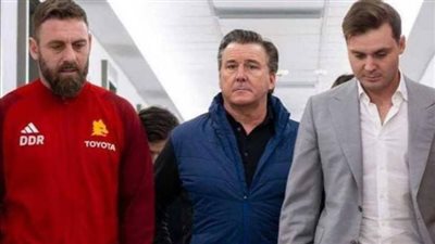 دي روسي يجدد تعاقده مع روما الإيطالي