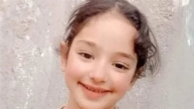 التصريح بدفن جثمان طفلة سقطت في بالوعة صرف ببني سويف 