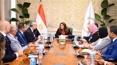 جمعية رجال أعمال الإسكندرية تثمن جهود وزيرة الهجرة في دعم وتمكين الشباب