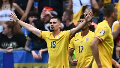 تشكيل رومانيا الرسمي لمواجهة سلوفاكيا.. كومان يقود الهجوم