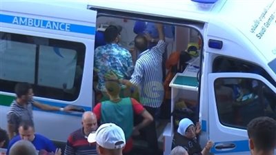 الاسعاف تنقل كريم جبريل لاعب سبورتنج الى المستشفى عقب اصابته بستاد الحرس 