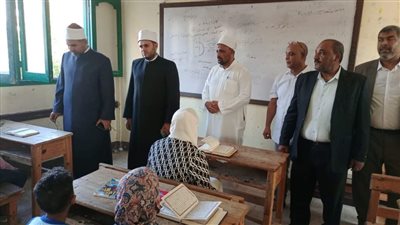 مدير الجامع الأزهر يتابع اختبارات العلوم الشرعية بالبحر الأحمر