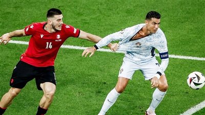 الشوط الأول.. جورجيا تتقدم على البرتغال بهدف كفارا