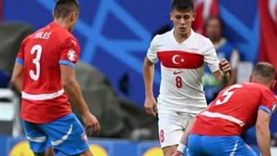 منتخب تركيا يسقط التشيك بثنائية ويطيح به خارج يورو 2024