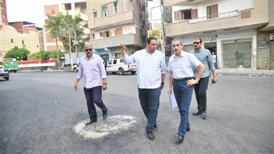 محافظ الغربية يتفقد الشوارع المقترح رصفها بالخطة الاستثمارية بطنطا