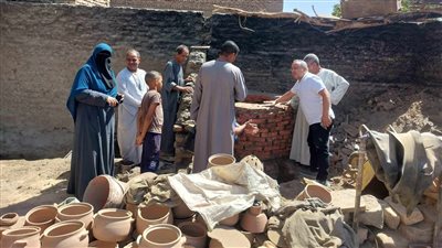   برنامج التنمية المحلية يُدرب تكتل صناعة الفخار على تحسين الإنتاجية 