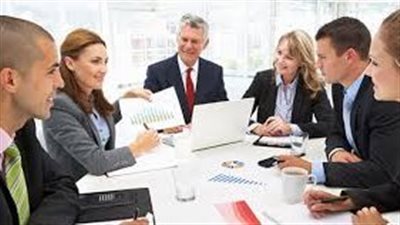 التقاعد المبكر يهدد استقرار سوق العمل 