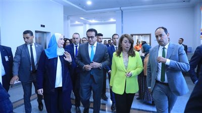 وزيرا الصحة والتضامن ومدير مكتب الأمم المتحدة للمخدرات يتفقدون مركز إمبابة لعلاج الإدمان