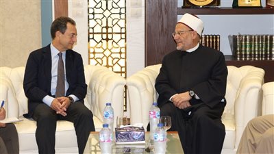 مفتي الجمهورية يستقبل سفير فرنسا بالقاهرة لبحث تعزيز التعاون بين البلدين