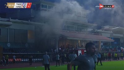 ماذا تقول اللائحة بشأن حريق استاد الإسكندرية بمباراة بيراميدز وسموحة 