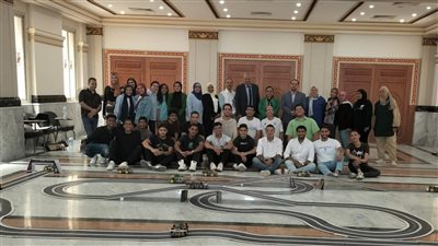 كلية الحاسبات والذكاء الاصطناعي في جامعة القاهرة تنظم مسابقة للسيارات الصغيرة