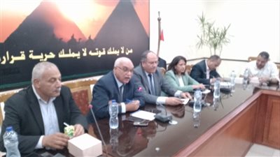 رئيس البحوث الزراعية يتابع تنفيذ مبادرة تفعيل المراكز الإرشادية بـ 9 محافظات