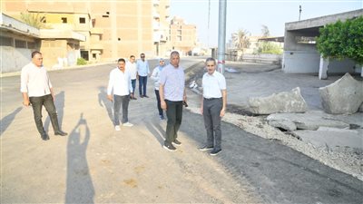 محافظ الغربية يتابع أعمال الرصف بمحور النعناعية وشارع الجيش 