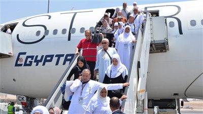 غداً.. مصر للطيران تسير 21 رحلة جوية من الأراضي المقدسة