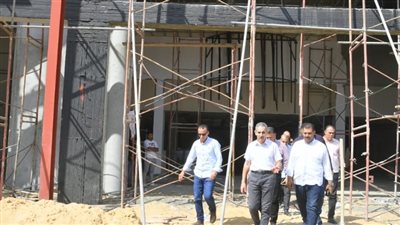 محافظ الغربية يتابع الأعمال بحضانة محلة مرحوم ومركز خدمات مصر 