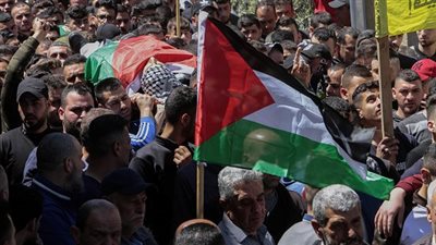 استشهاد فلسطيني وإصابة 5 آخرين في قصف إسرائيلي استهدف منزلا شمال الضفة الغربية