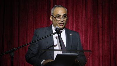 رئيس قصور الثقافة: المصريون شعباً وجيشاً سطروا ملحمة تاريخية ضد قوى الظلام والإرهاب