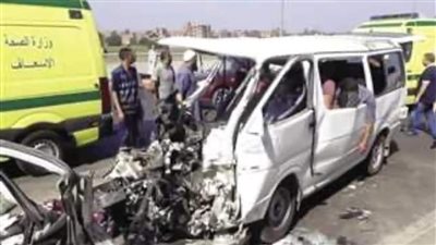 بالأسماء.. إصابة 6 أشخاص في تصادم سيارة وتروسيكل بأسيوط