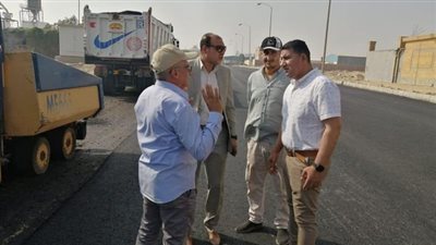 وزير الإسكان: تكثيف أعمال الطرق والمرافق بالمناطق الصناعية في 3 مدن