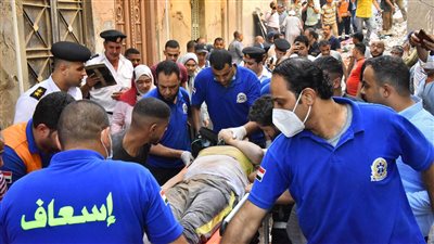 محافظ أسيوط يوجه بتقديم المساعدات للمصابين وأسر المتوفيين