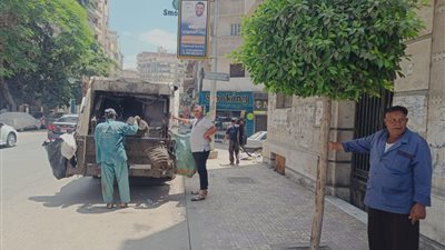 رفع 525 طن قمامة بالمنطقة المركزية بالدقهلية