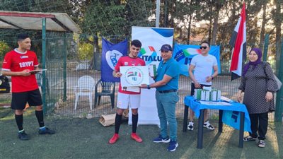 اتحاد العمال المصريين فى إيطالياً يكرم منتخب مصر فى موندياليتو روما.. صور