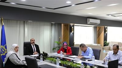 محافظ أسوان يلتقي المستشار الثقافي والسياحي لمدينة جاجبور الهندية